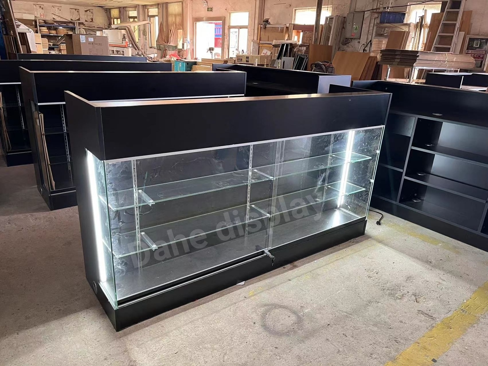 Wooden Cash Ledgetop Counter with Glass Front Display Lockable Reception Desk Retail Shop 6ft Check Out Counter