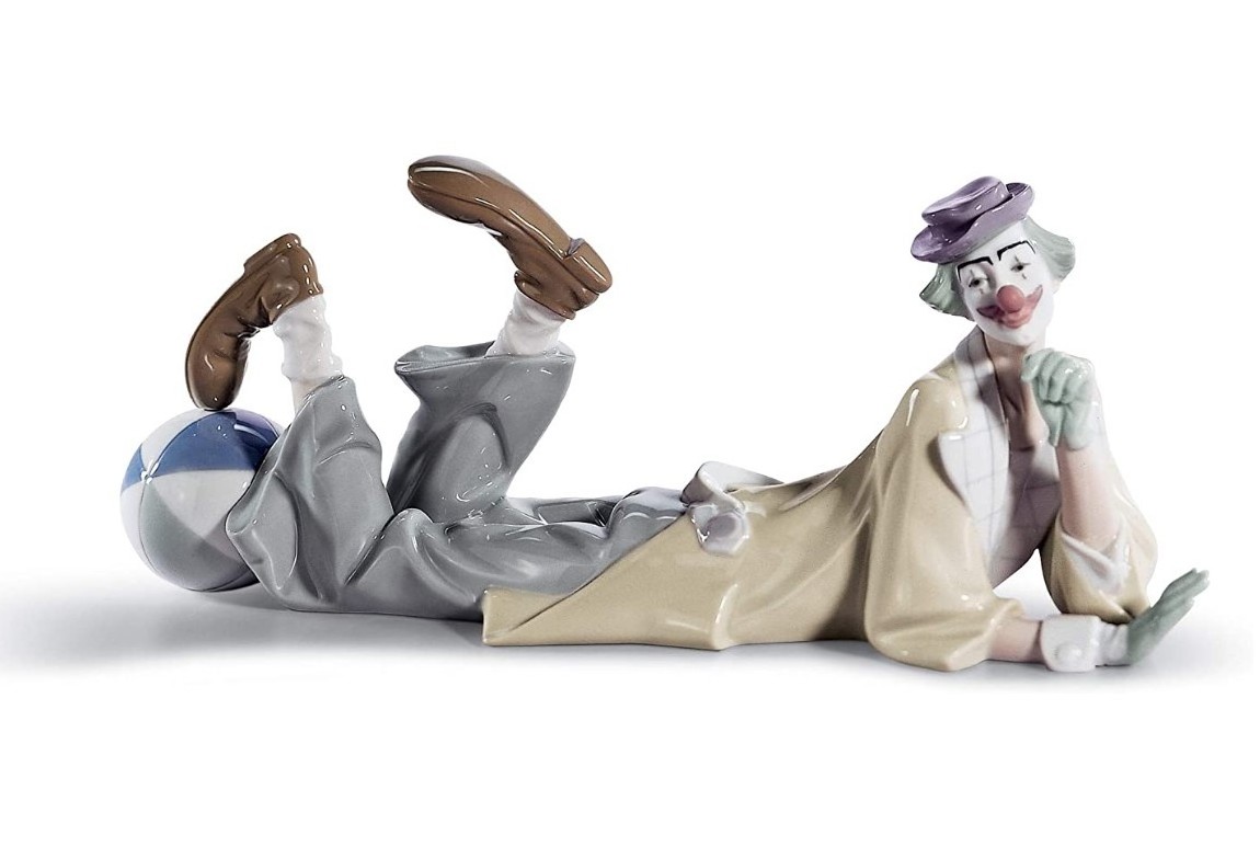 porcelain clown dolls Statue