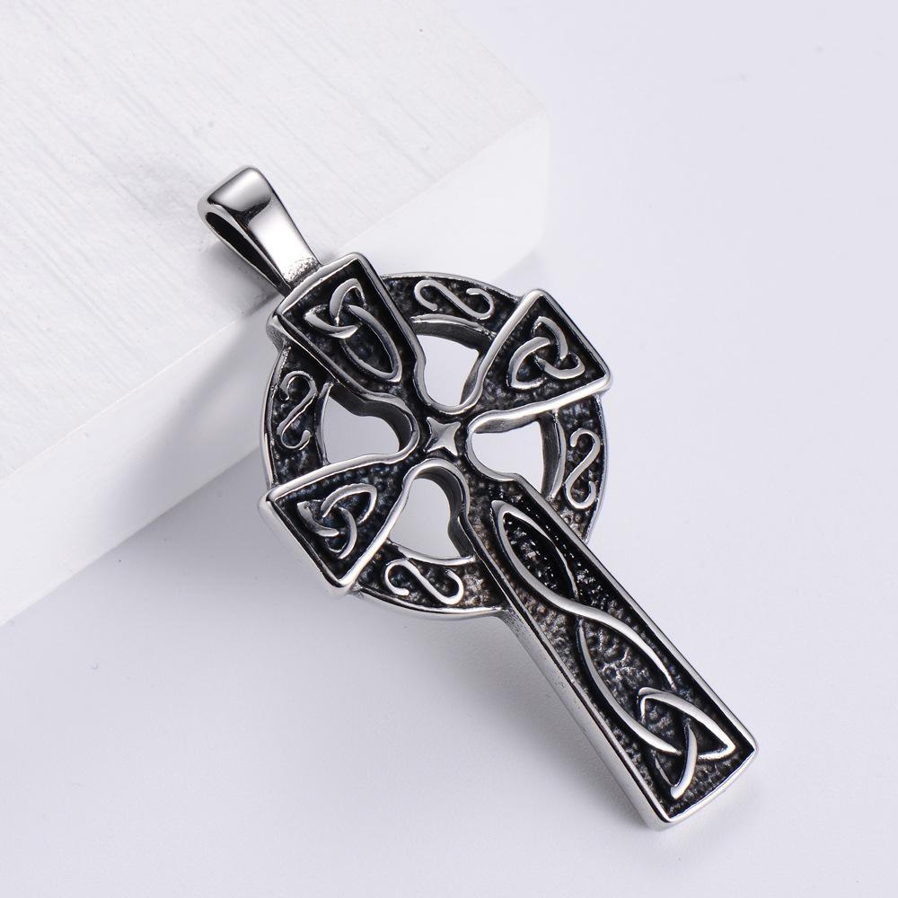 Yiwu DAICY jewelry Factory direct sale Vintage gothic mens Latest Trendy stainless steel Celtic knot cross pendant