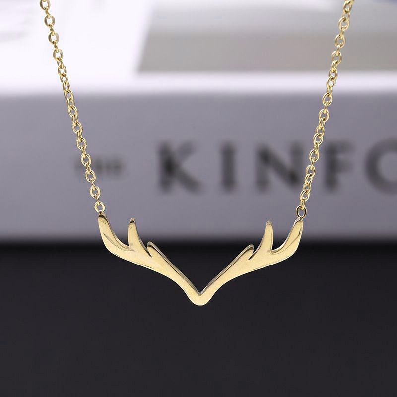 Yiwu DAICY simple design mini deer necklace stainless steel antler necklace Christmas jewelry gift for her