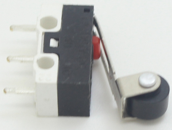 KW10 SPDT 1A 3 Pin PCB Sensitive Micro Switch With Roller Lever