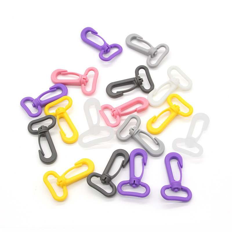 Factory Plastic Buckle Manufacturer Custom Oem Pom Snap Clip Hooks Strap Belt Hooks Rotary Plastic Swivel Snap Buckle Hook