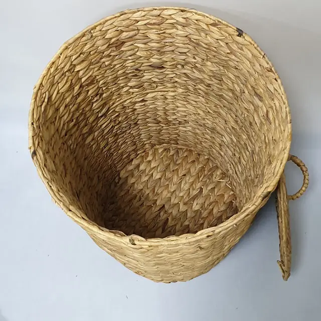 Supply wicker for gifts laundry folding jute woven storage vietnam home derco water hyacinth laundry basket with lid