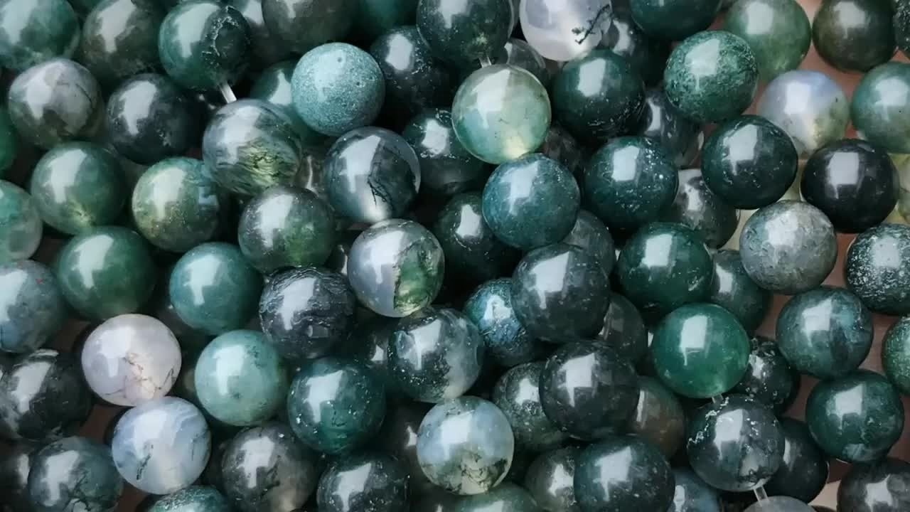 Natural dark color Water Grass Agate Loose beads Round beads Moss Agate Milk moss agate necklace and bracelet 012