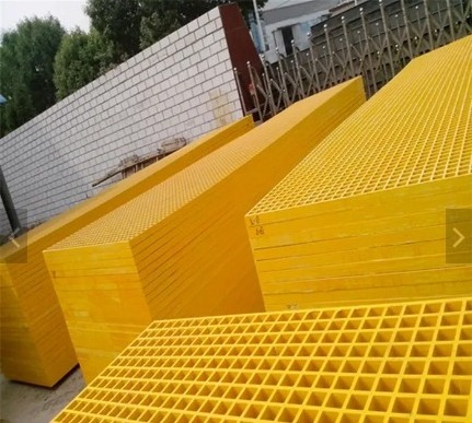 Non-Alloy Square Rectangle Composite Plastic 1220x2440x38mm Fiberglass High-Strength Plate with Anti-Slip FRP Grating