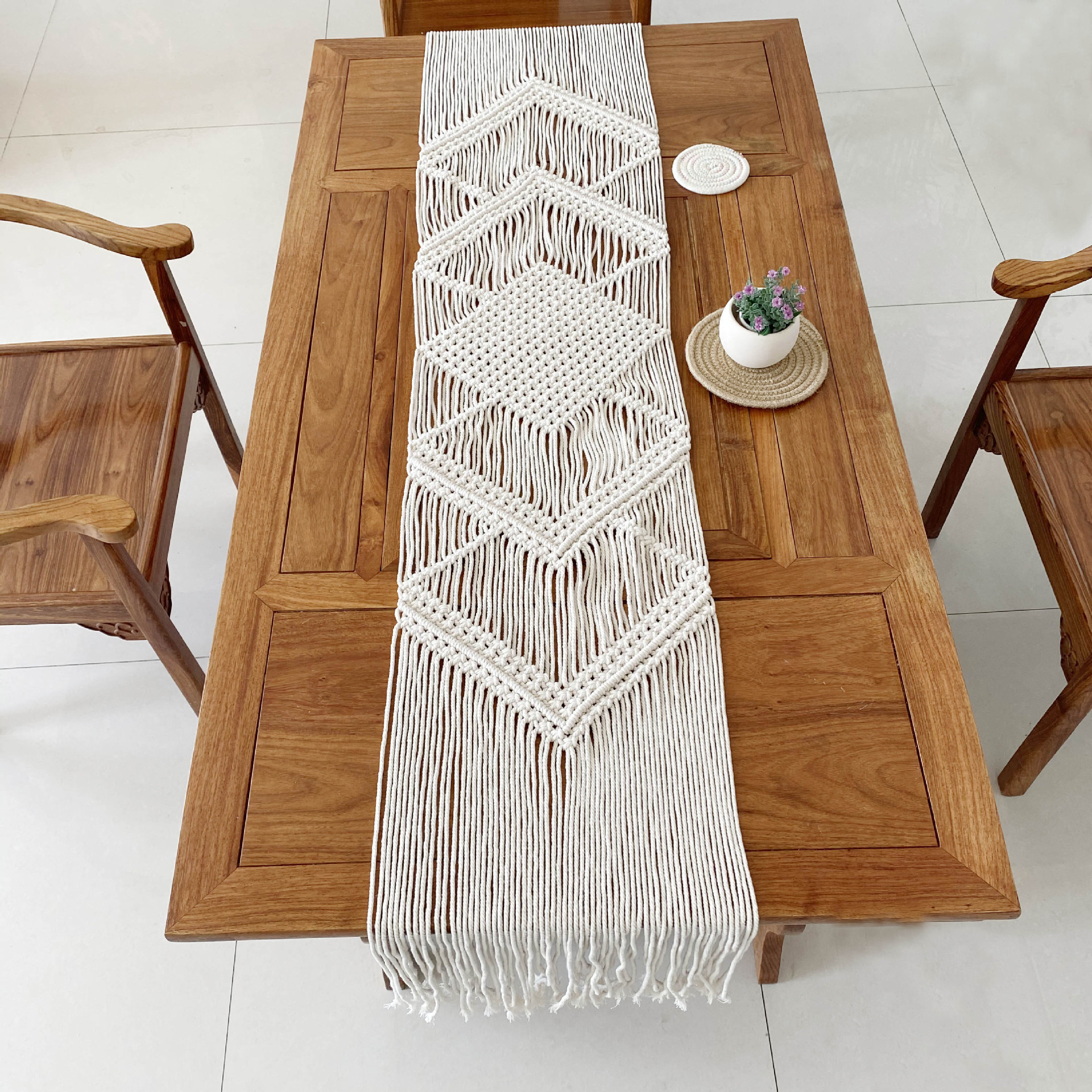 Hot selling boho wedding party home decorative marame handmade table runner