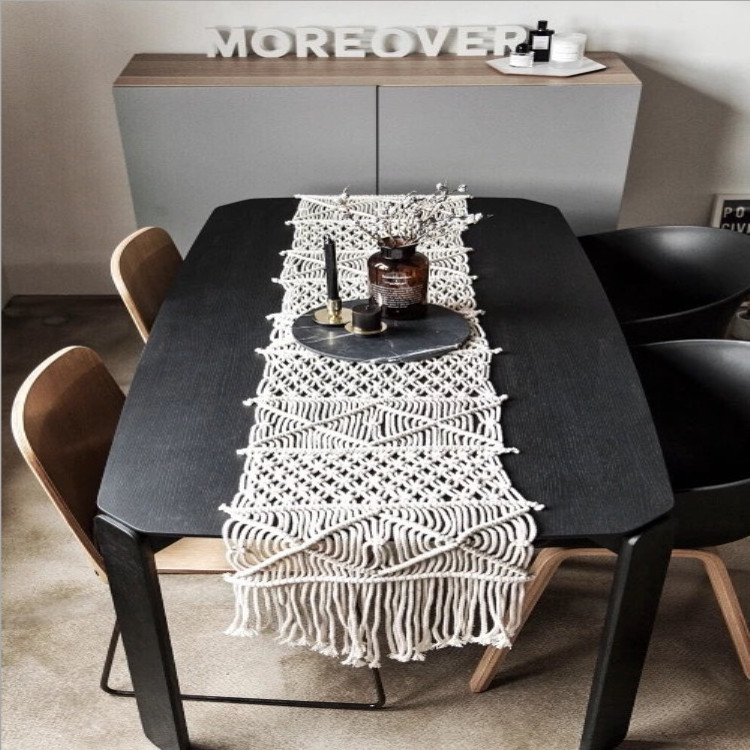 Decorative 100% Handmade Cotton Rope Table Runner Bed Runner for Wedding Decoration