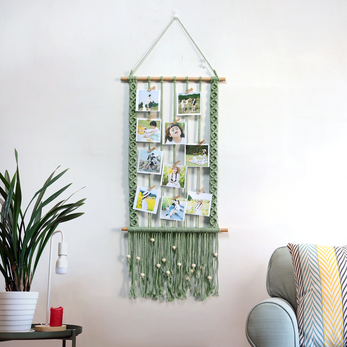 Hanging Photo Display Macrame Wall Hanging Pictures Frame Holder Boho Home Office Decor Wall Art Teen Girl Room Decor