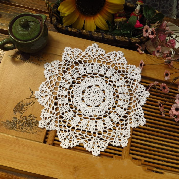 Lace Doilies Table Placemats Handmade Crochet Cloth Round Coasters Knitted Doilies for Tables Sofa Cover