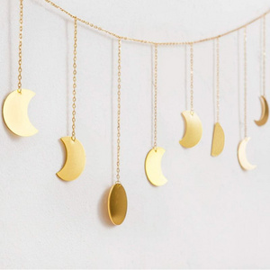 Metal Round Piece Sun Moon Shape Hanging Decoration Photo kids Living Room Wall Hanging Decoration With Chains