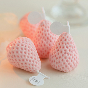 Ins Hot Sale Candle Handmade Christmas Candle Decoration Wholesale  Red Strawberry  Scented Candles 4 Pcs