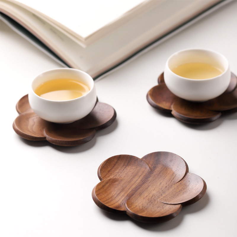 Japanese Style Black Walnut Coaster Table Decoration Petal Heat-Resistant Beverage Pad Home Dining Table Tea Coffee Cup Pad