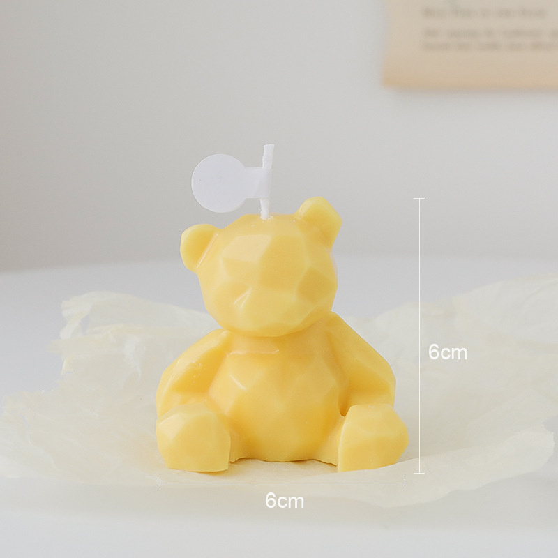 Candle Wholesale Reasonable Price Little  Bear Shaped  Scented Candles With Box Birthday Gifts