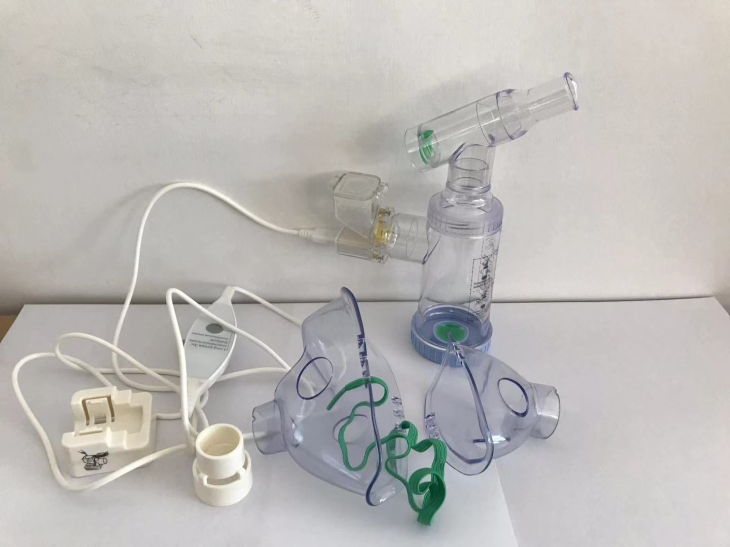 Mini Mesh Nebulizer for respiratory treatment