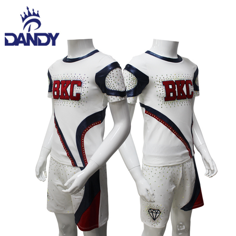 Wholesale Rhinestone Cheerleading Uniformes Design Your Own Logo For Free New Design Red And Black Cheerleaders Costumes