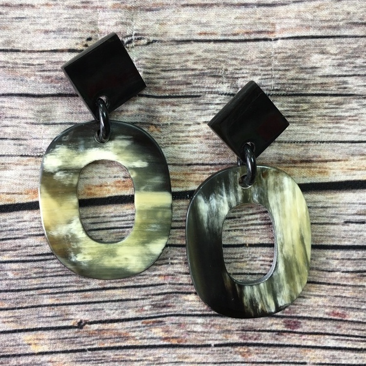 Made in Vietnam products handmade gift buffalo horn white earrings jewelry 2023 hot sale