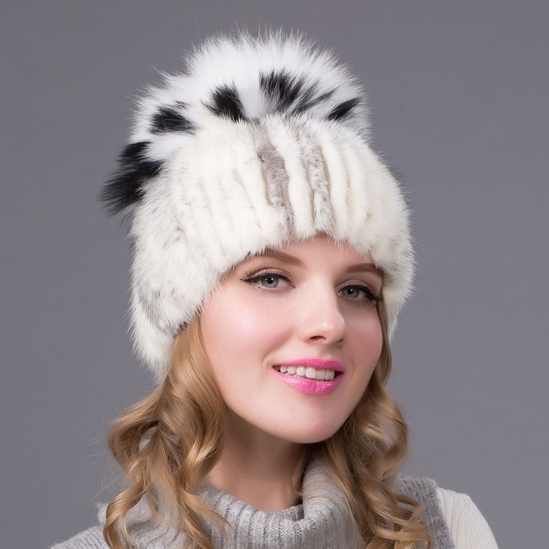 knitted mink fur hat with a big size fox fur pompom