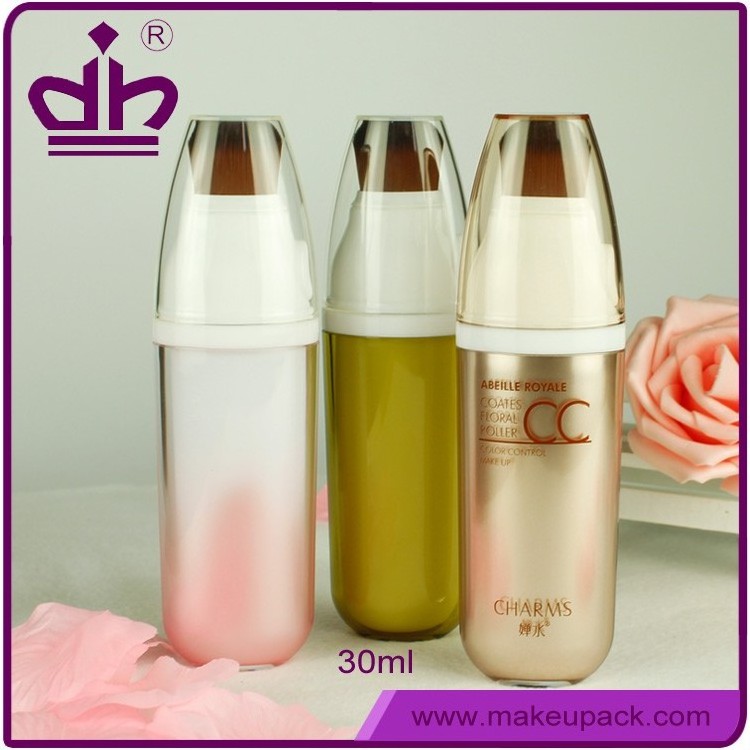 High quality soft refillable cosmetic brush with powder dispenser