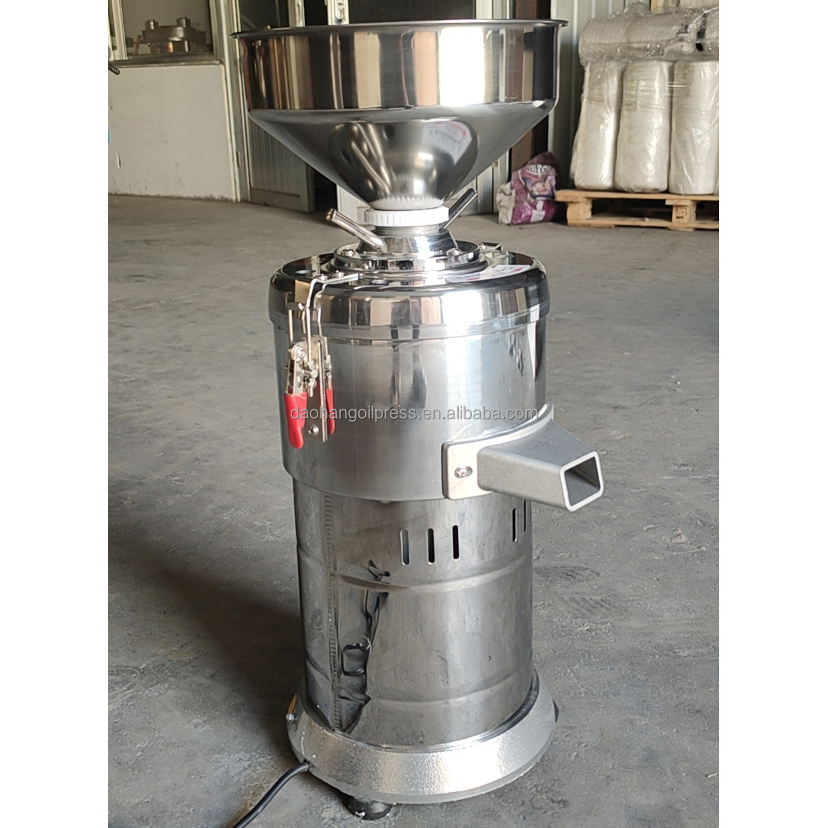 Small peanut cashew almond butter making grinder machine for Tanzania