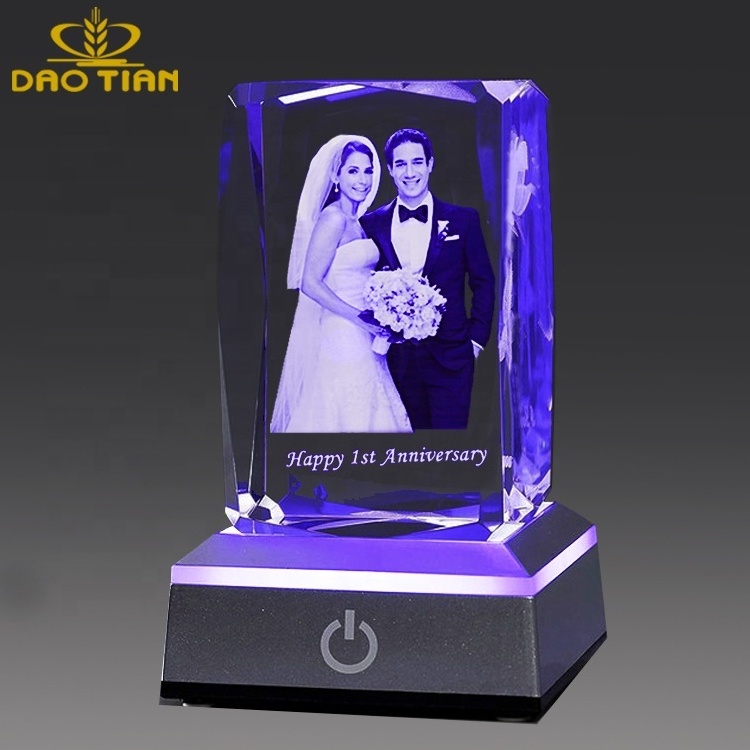 Customized crystal cube 3d laser engraving Gifts with rotating crystal light base led for romantic Wedding Anniversary gift