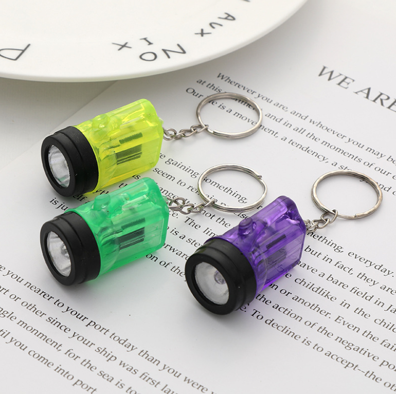 Super Mini Small Keychain Flashlight Lightweight Pocket Sized Bright Key Light Torch For Edc Emergency Sleeping Reading Outdoor