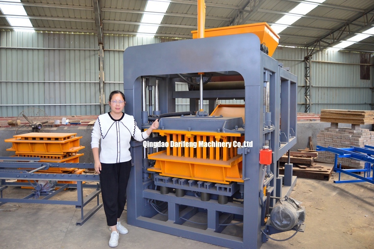 China concrete kerb supplier fully automatic 6 inches concrete block maker advanced brick making machine