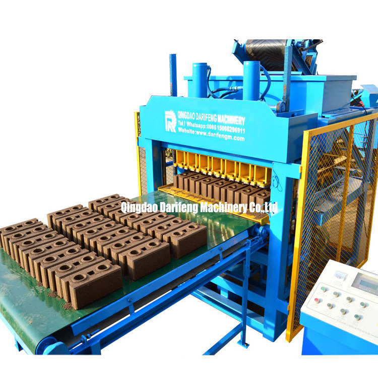 Widely Used Automatic brick making machine hydraulic press soil Mud brick machinery Manufacturer DF7-10 green clay brick machine