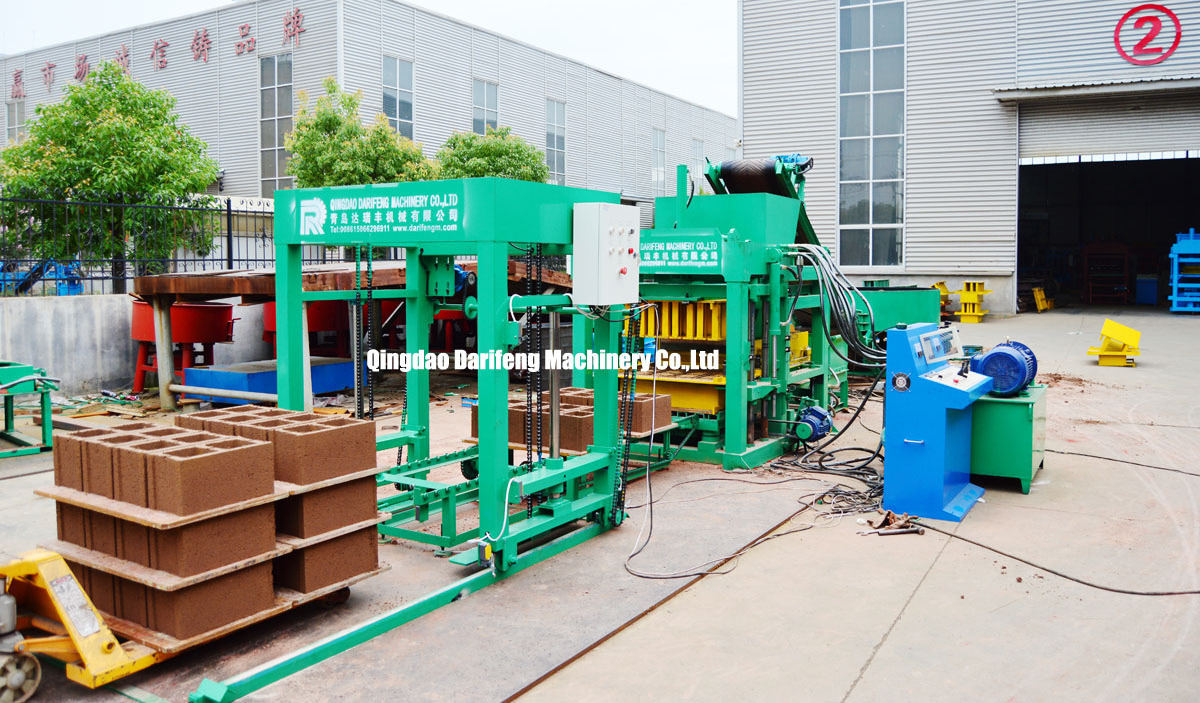 QT4-18 Full Automatic Hydraulic Cement Block Making Machine Concrete Paver Block Machine Kerbstone Hollow Block Machine Price