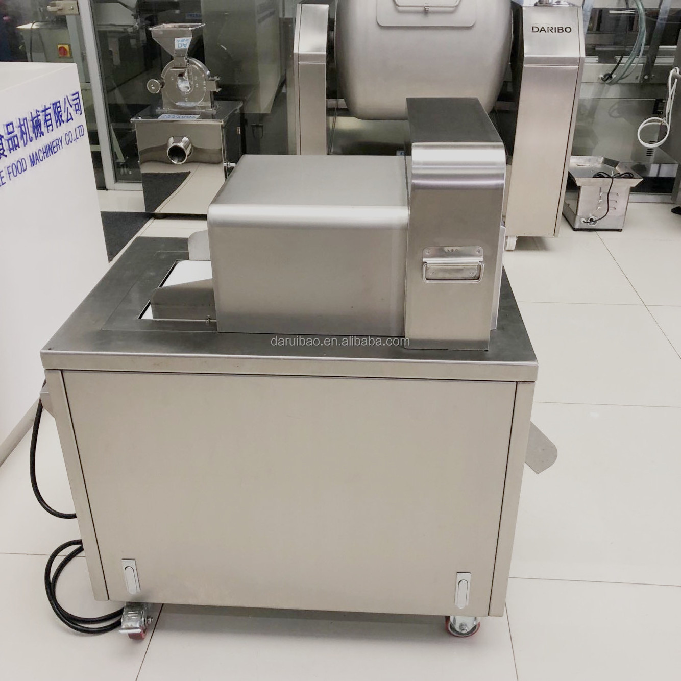 QK300 Automatic Frozen Chicken Cutting Machine  Meat Cube Cutting Machine