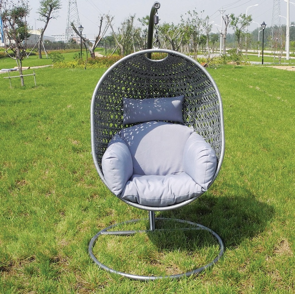 China manufacture garden wicker hanging egg chair suspended hammock rattan outdoor swing chair