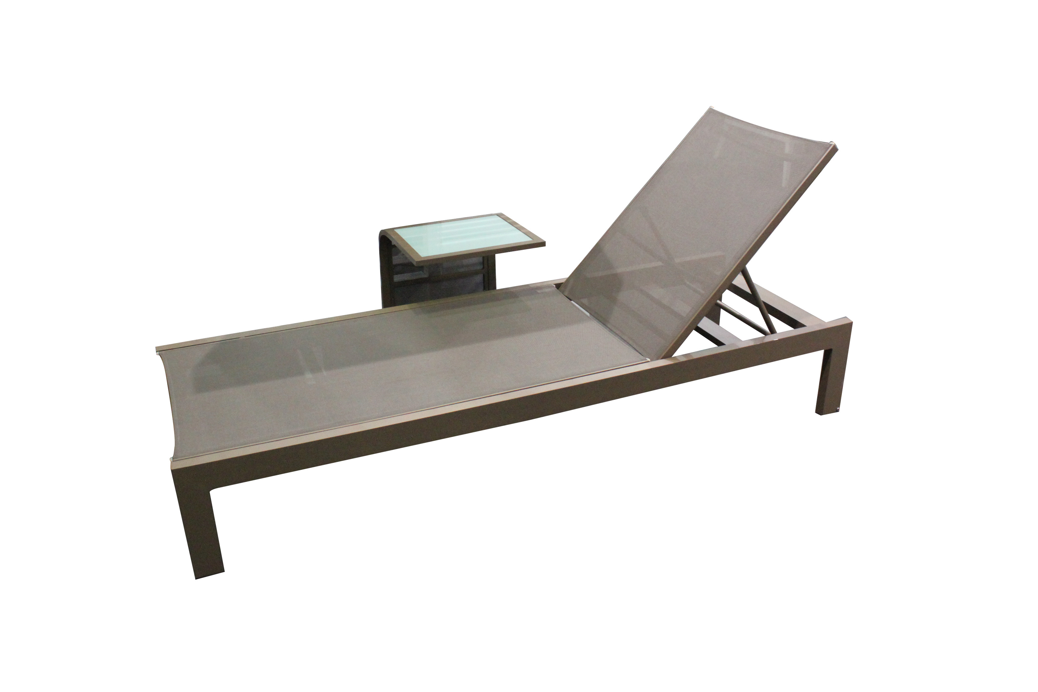 Lightweight Portable Folding Beach Chaise Sun Lounge Chair in White Color Sunbed