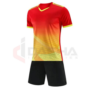 100% Polyester Breathable Comfortable High Quality Soccer Uniforms OEM Football Training Wholesale Blank Soccer Uniforms