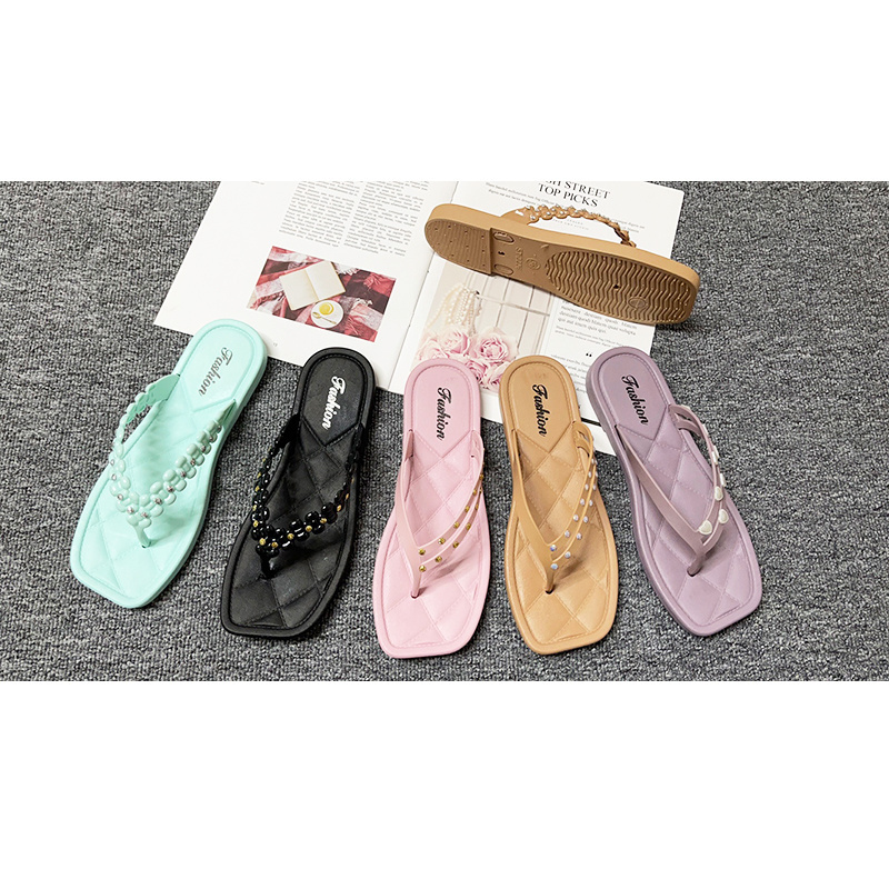 Hot Selling ladies outdoor slippers color sole soft flat beach slippers flip flops