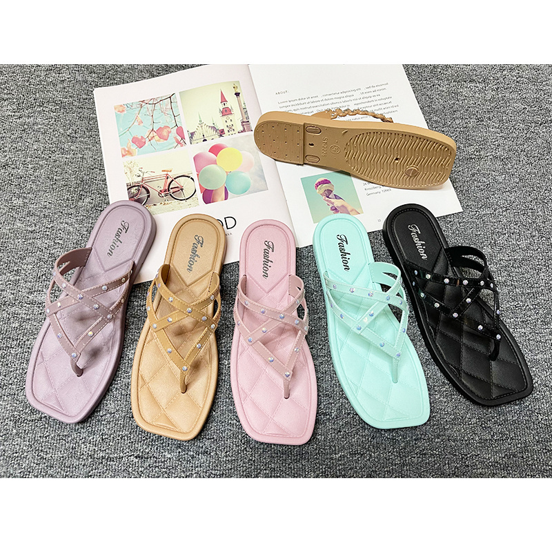 Hot Selling ladies outdoor slippers color sole soft flat beach slippers flip flops