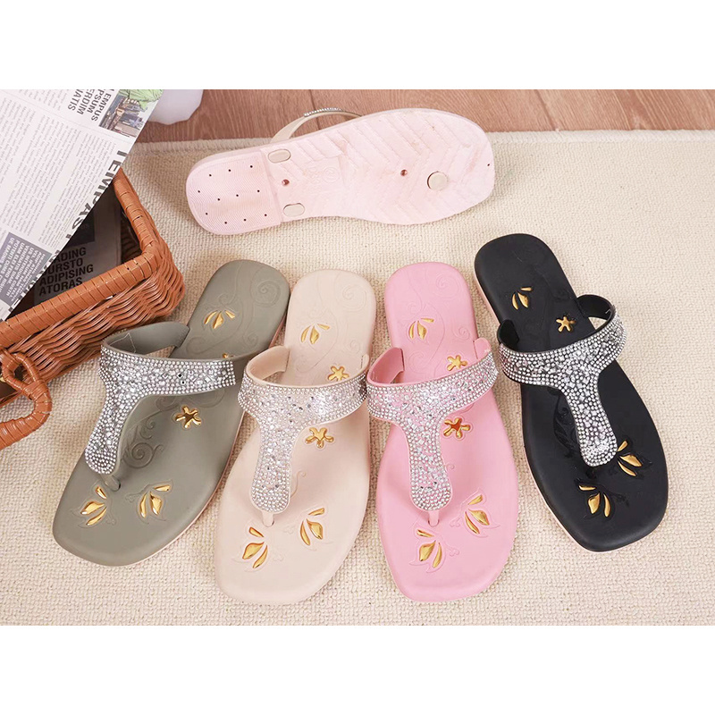 Elegant slippers rhinestone relaxed flat sandals women slippers summer nice flip flops accessories