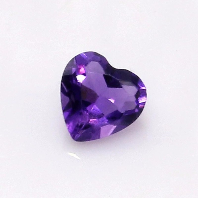 Good Quality Heart Cut Amethyst  Color Natural Gemstone  for Necklace Bracelet Earrings Jewelry DIY Making