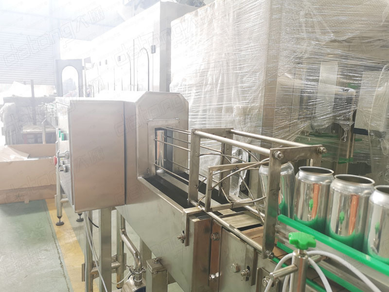 Full Automatic Can Filler And Seamer Machine Carbonated Beverage Canning Equipment