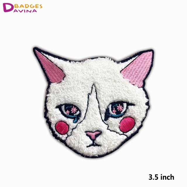 Custom Chenille Patches Parches Shape Felt Embroidered Patch De Chenilla Design Animal Sequins PVC Handmade Iron-on