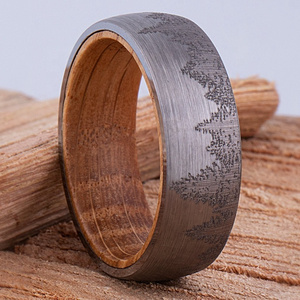 High Quality Fashion Jewelry 2022 Real Whiskey Barrel Wood Liner Sleeve Forest Laser 8mm Silver Tungsten Ring For Men