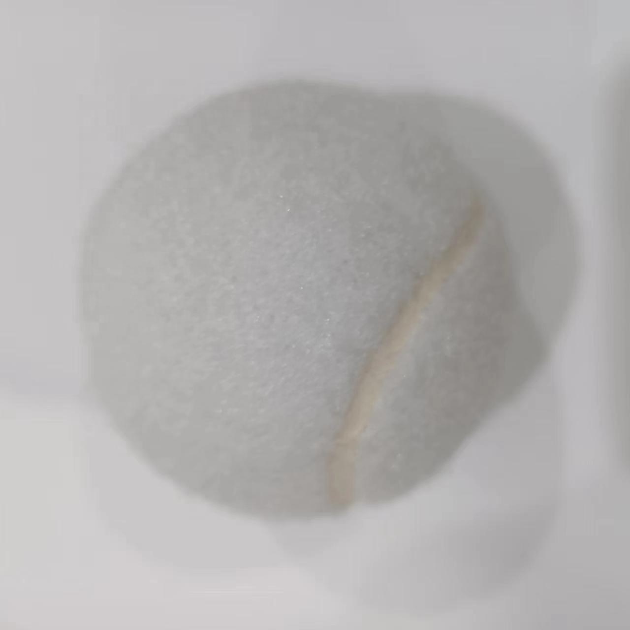 Black and White Tennis Ball Made of Chemical Fiber and Natural Rubber for Tennis Enthusiasts