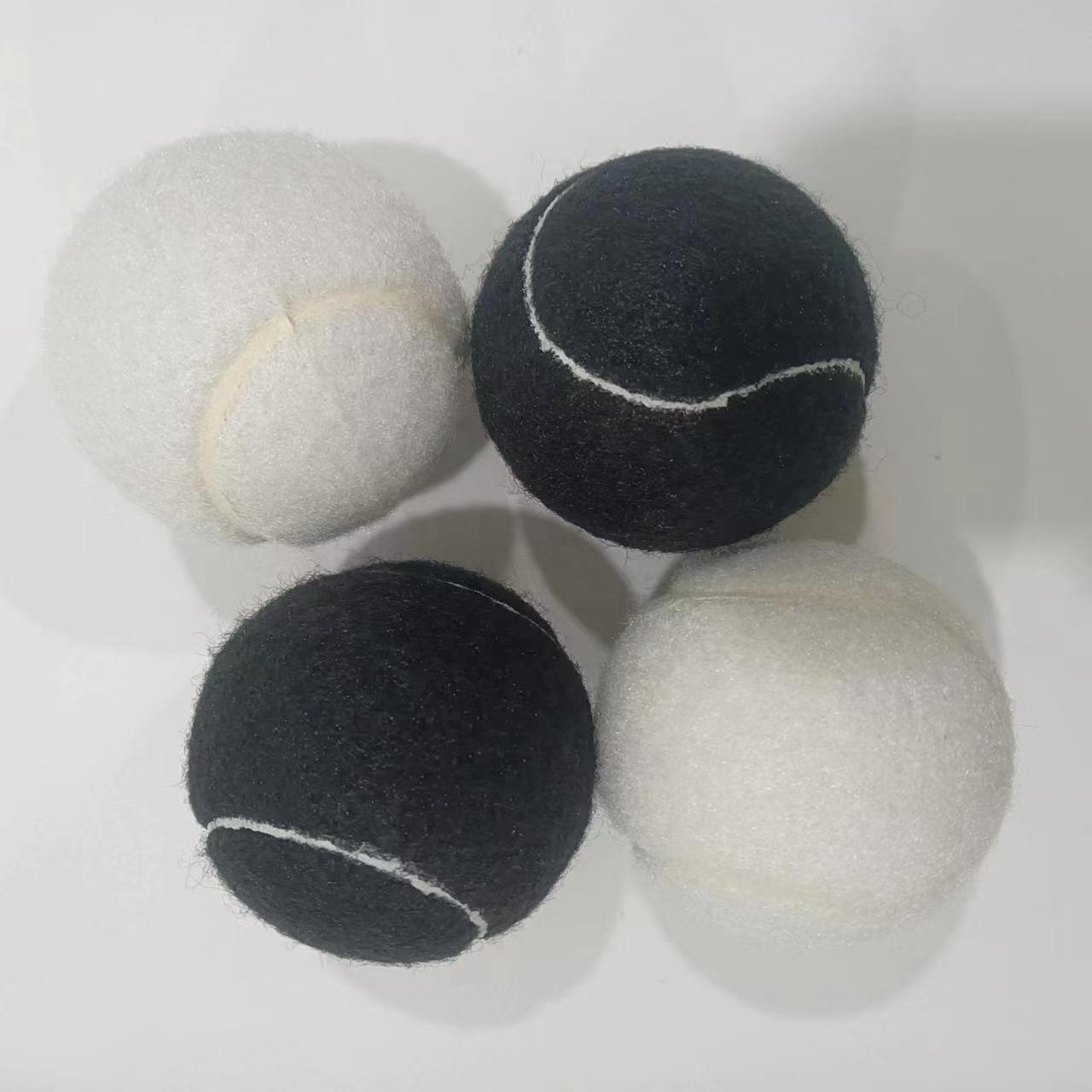 Black and White Tennis Ball Made of Chemical Fiber and Natural Rubber for Tennis Enthusiasts