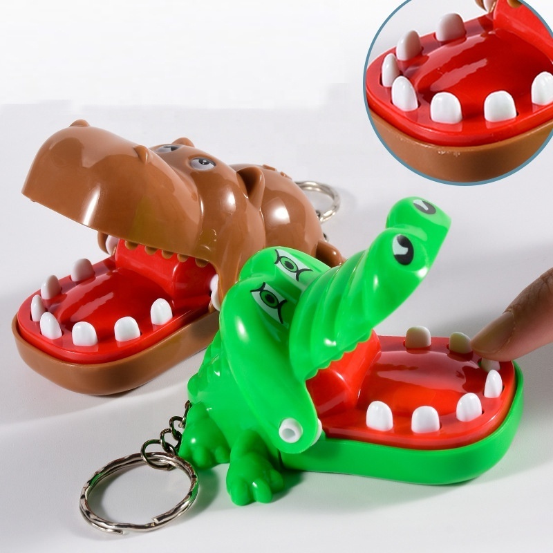 Hot sale new creative candy toy plastic crocodile mouth dentist bite finger game kids play fun random color funny gags toy candy