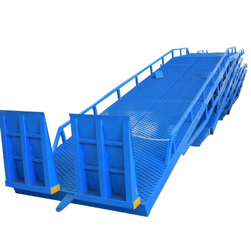 Steel  Materials Adjustable Hydraulic Forklift Container Loading Yard Ramp