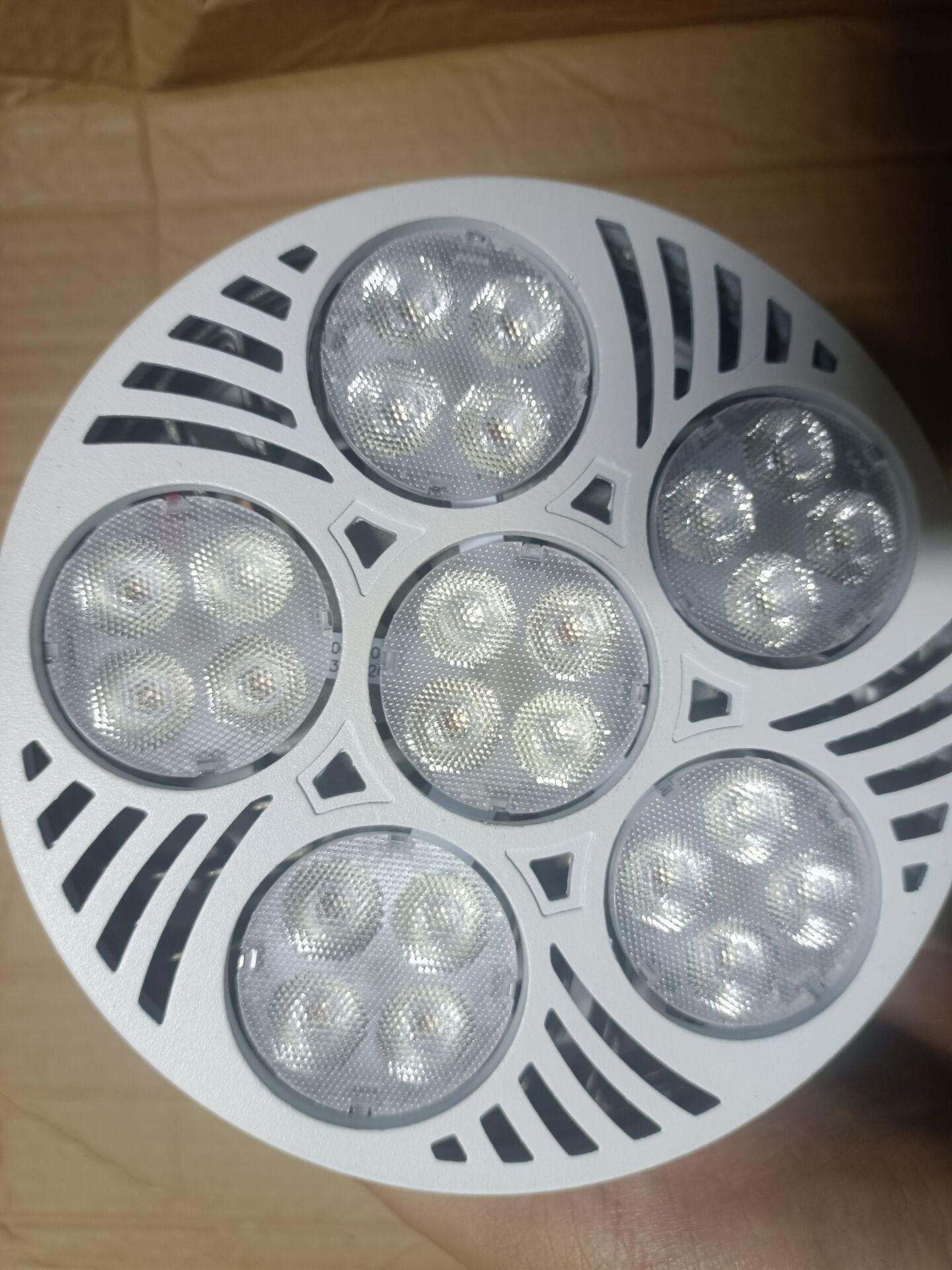 2023 NEW arrival Factory price Jade Agate series ETL cETL Jewelry Spotlight 35W 40W/60W  Par 38 par30 LED spotlights