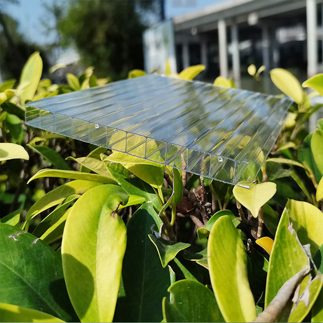 Transparent Unbreakable Roof Tiles Polycarbonate Panels Clear Roof Plastic Hollow Sheet