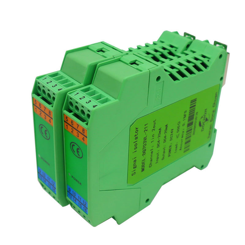 DQ703VK DC voltage transmitter outputs 4-20mA 0-10V signal isolator at DC0-30V100V300V500V