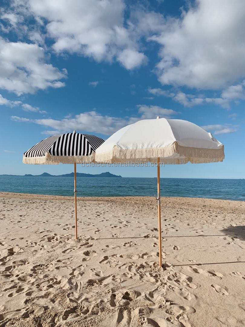 Moderntection with Different Luxury Tassel Beach Umbrella with Fringe Wedding Outdoor Furniture Fiberglass Sun Umbrella Wooden