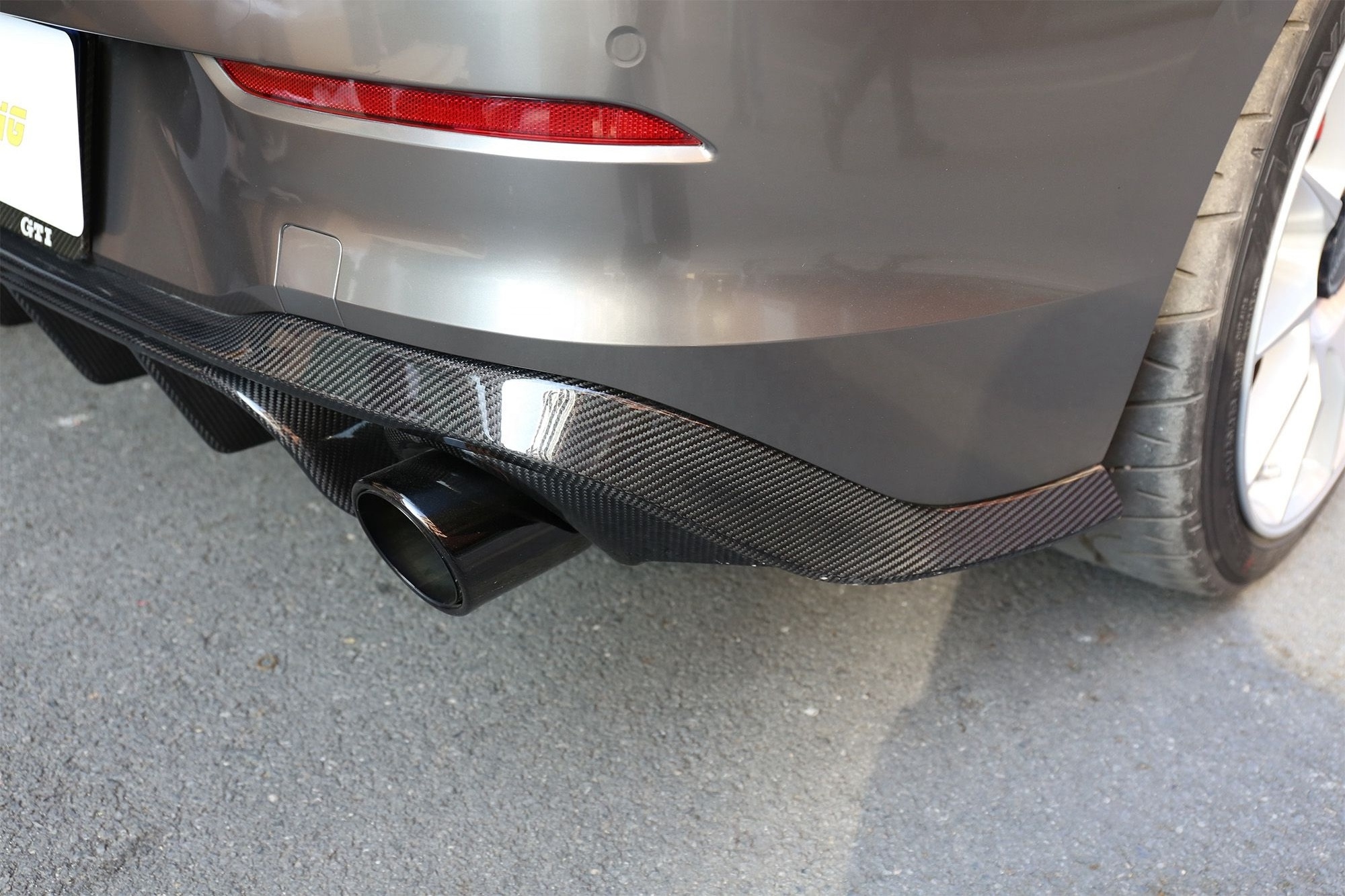 Fit Volkswagen VW MK8 Golf 8 GTI 2021UP Real Carbon Rear Bumper Diffuser Lip Original Carbon