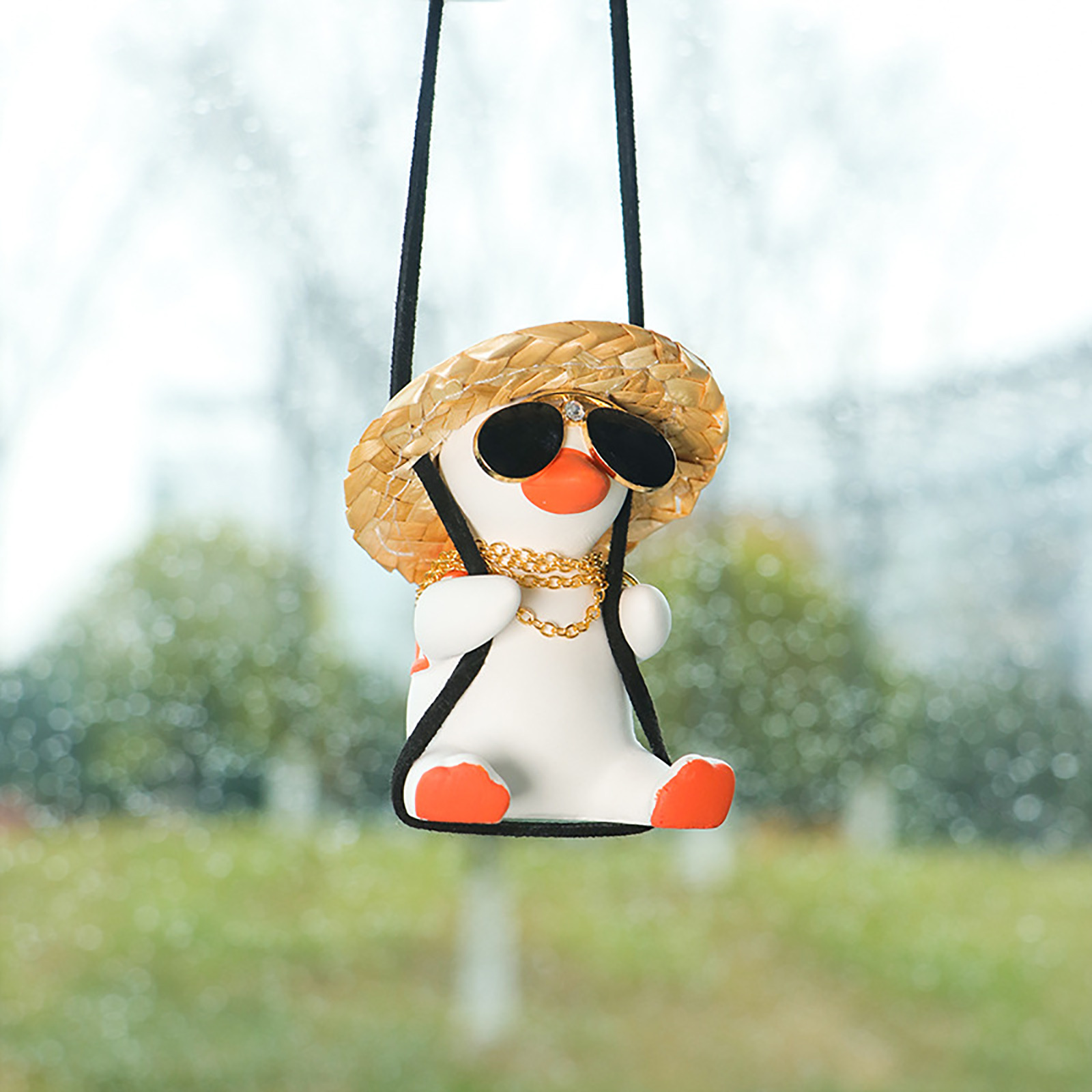 Cute Swing Duck with Straw Hat Car Pendant Auto Rearview Mirror Hanging Ornaments Interior Accessories Fragrance