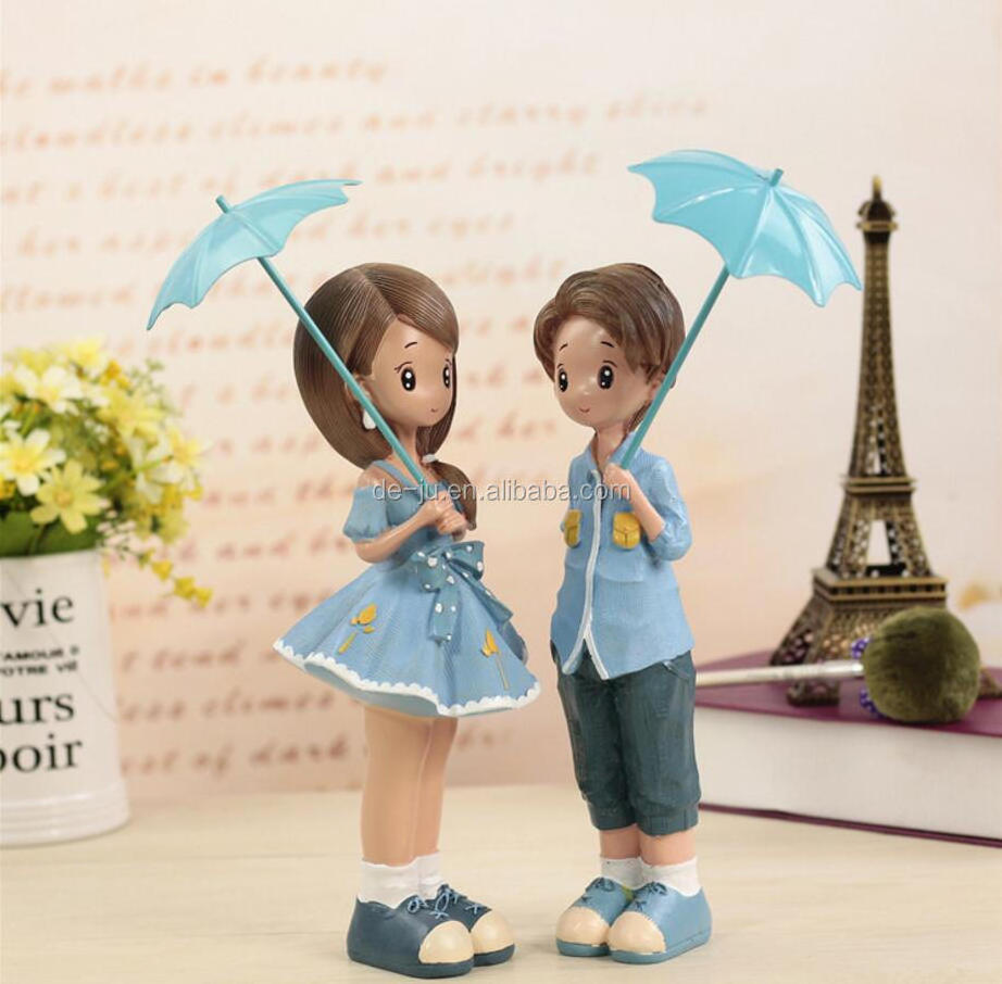 Hot Sale Wholesale Nordic Tabletop Blue Suit Couple Resin Ornaments Statue